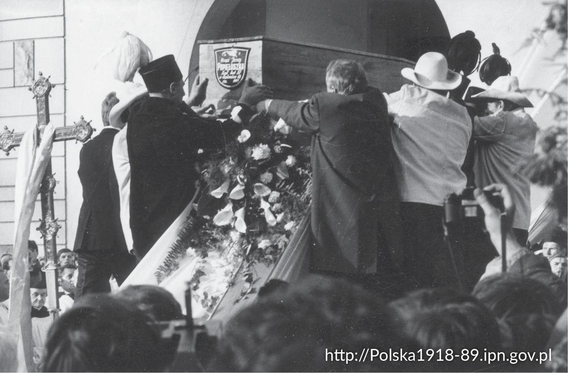 Pogrzeb ks. Jerzego Popiełuszki (11)
