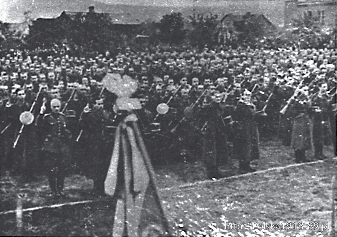 Przysięga Pierwszej Dywizji Piechoty im. T. Kościuszki (1)