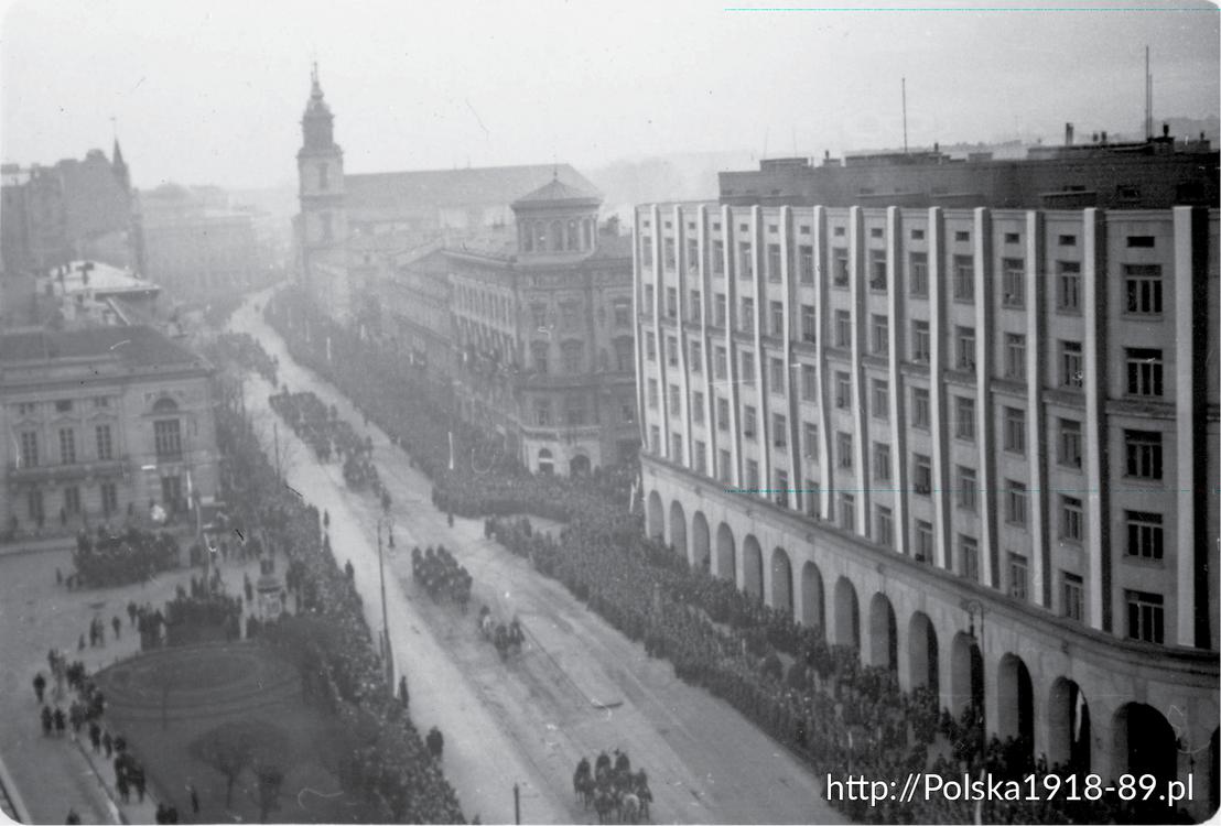 Warszawa, Krakowskie Przedmieście, 1936 r.